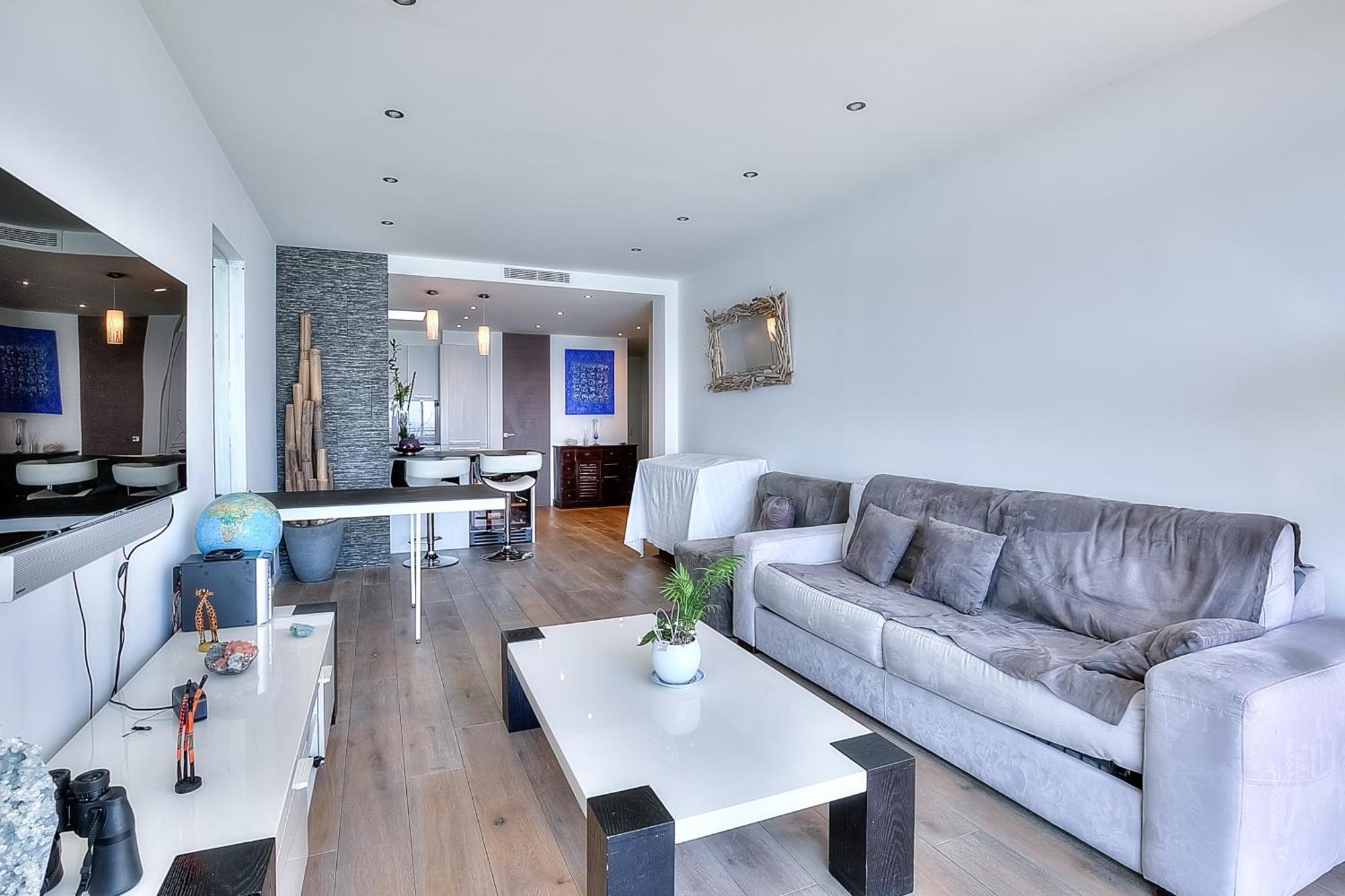 Le Florentina, Dernier Etage Avec Terrasse, Vue Sur La Baie Des Anges Apartment Nisa Exterior foto